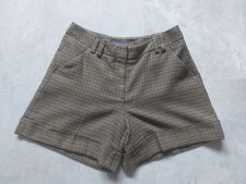 Pied A Terre dogtooth print