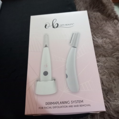 Dermaplaning system with - with, extra
