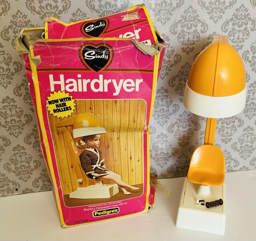 Vintage sindy working - vintage,