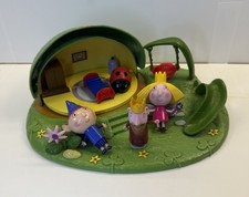 Rare Ben and Holly’s Little Kingdom Gastons Cave Lair Playset Toy Figures  Rare
