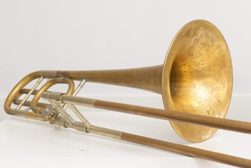 Conn 72h bass - conn, trombone