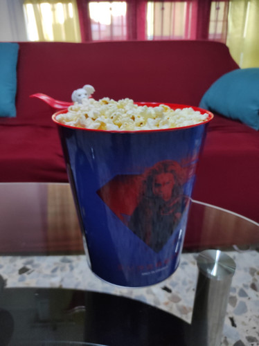 Supergirl bucket popcorn - supergirl,