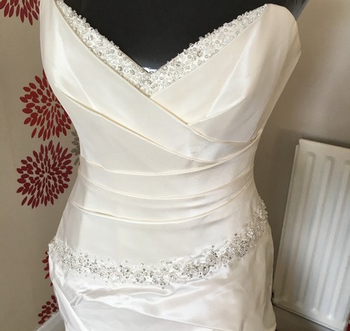 Suzanne neville wedding - neville, dress