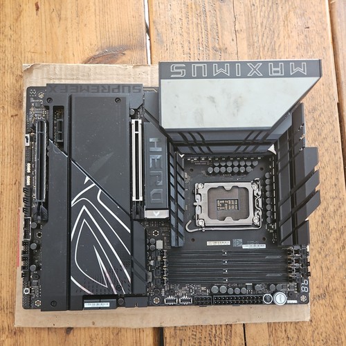 Asus rog maximus z890 hero - asus,