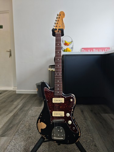 Vintage v65 icon vibrato - icon,