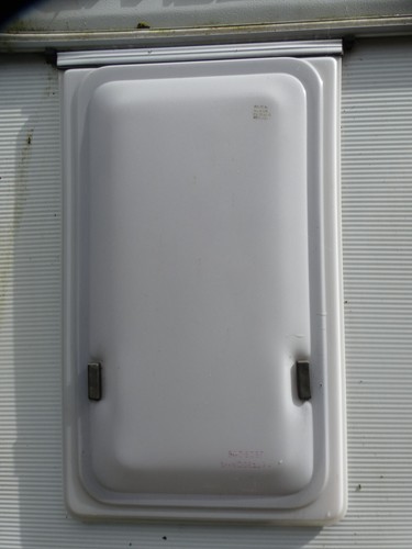 Caravan window swift - caravan, window,swift