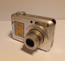 Sony Cyber-shot DSC-S700