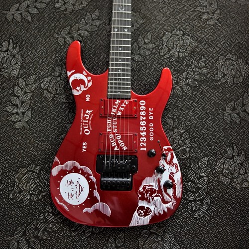 Kirk hammett ouija board style - kirk,