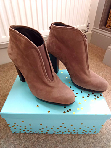 Stuart weitzman for russel - stuart,