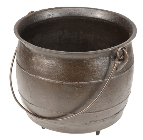 Vintage early cast iron - early, 7