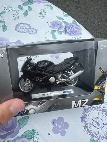 Brand new diecast model - new,