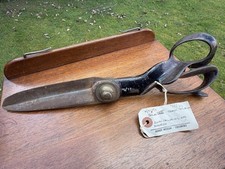 Vintage Tailors Scissors T