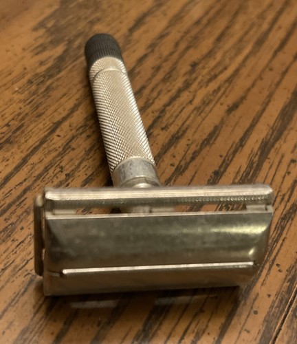 Vintage 1951 gillette black - vintage,