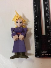 Square Enix Final Fantasy VII Cloud in a Dress Hidden Type Polygon Figure Rare
