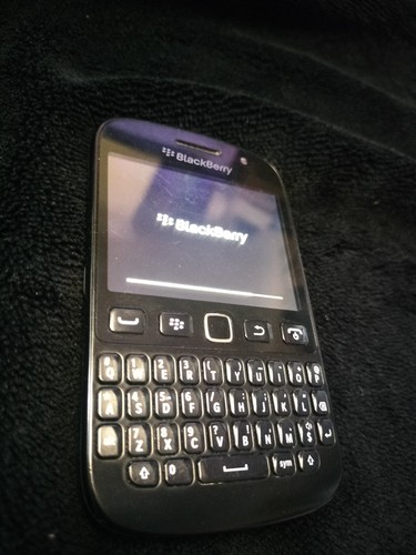Blackberry 9720 black qwerty - 9720,
