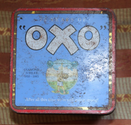 Bin vintage oxo commemorative - bin,