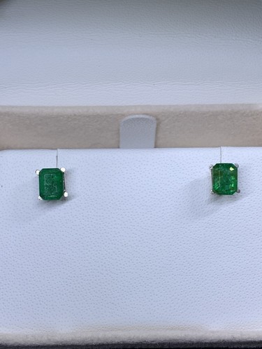 65ct colombian emerald - colombian,