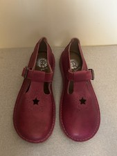 Red Or Dead Pink Leather Ziggy Cut Out Design Mary Jane T Bar Shoes UK Size 6, 5