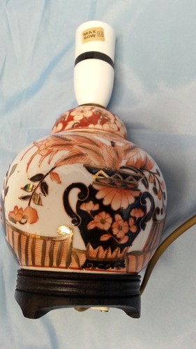 Chinese style table - , lamp