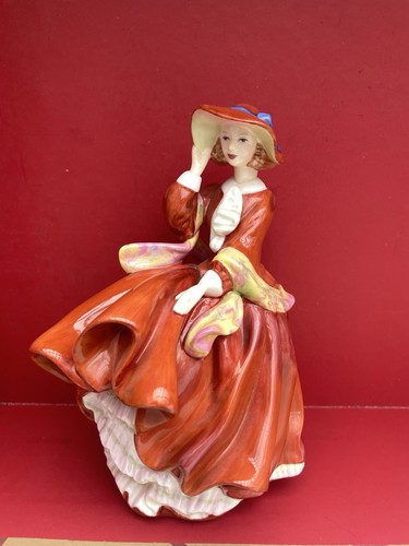 Royal doulton figurine - doulton,
