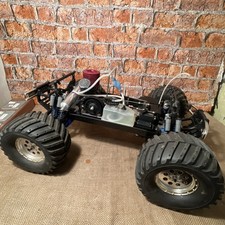 Thunder Tiger Nitro Buggy MTA4