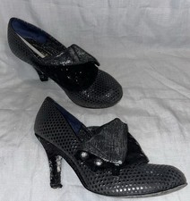 Irregular Choice Petal Browser Black Shoes Size 5 – Vintage Heels