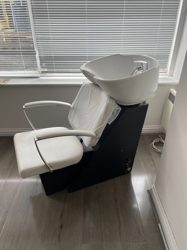 Shampoo hairdressing chair - chair, and