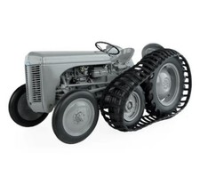 Universal Hobbies UH5303