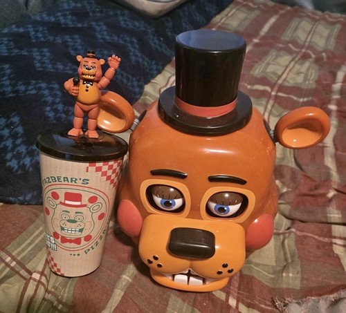 Five nights freddys - at, bucket