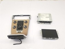 2012-2019 MK3 VOLVO V40 SATELLITE NAVIGATION CD UNIT +CONTROLS PANEL +SCREEN 