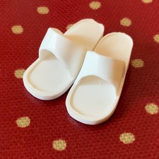 Vintage Sindy Doll White