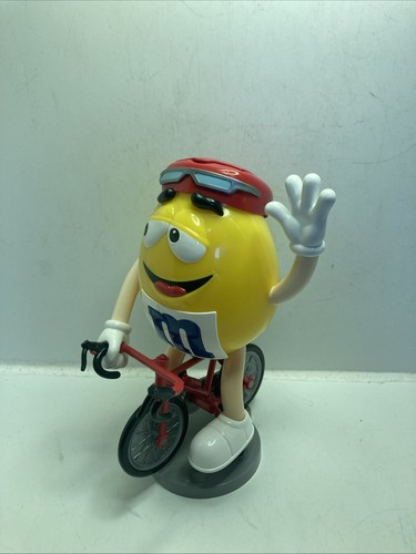 Yellow tour de france - m&m's,