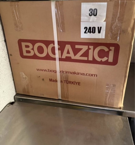 Pizza dough roller machine - pizza,