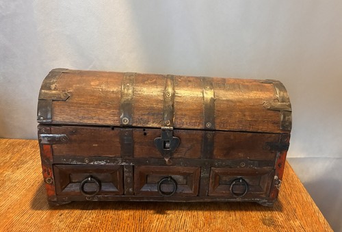 Wooden chest treasure trunk - wooden,