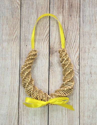 Handcrafted corn dolly straw - corn,