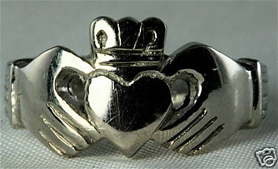 Heavy 14k white gold claddagh - 14k,