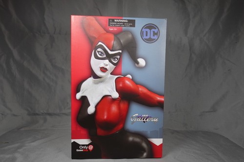 Diamond select toys gallery - dc,