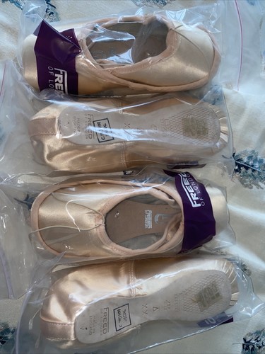 Ballet point shoes - point,