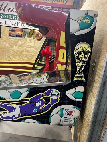 World cup soccer pinball - cup, 94