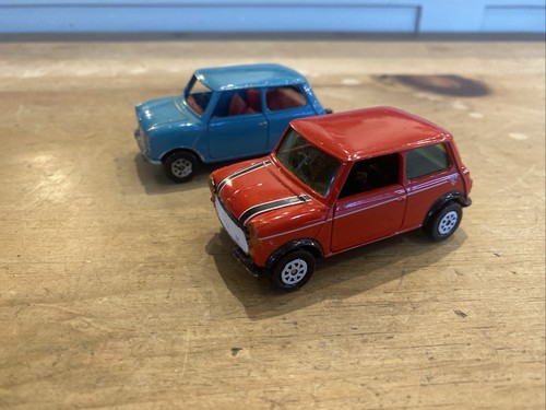 Corgi diecast vehicles - 2,