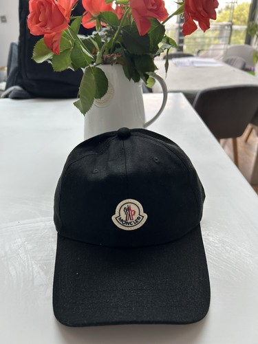 Black moncler cap thats - moncler,