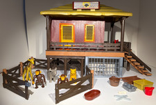 Vintage Playmobil Safari Station. Set 4826