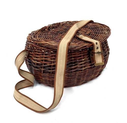 Vintage wicker fishing creel - vintage,