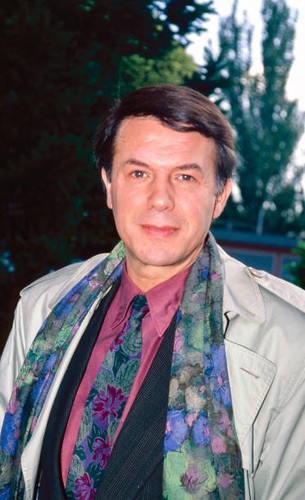 Italian born belgian singer - belgian,