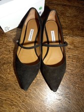 Tabitha Simmons Hermione Mary