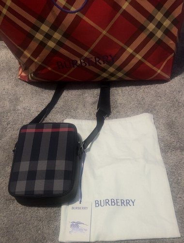 Burberry small messenger bag - burberry,