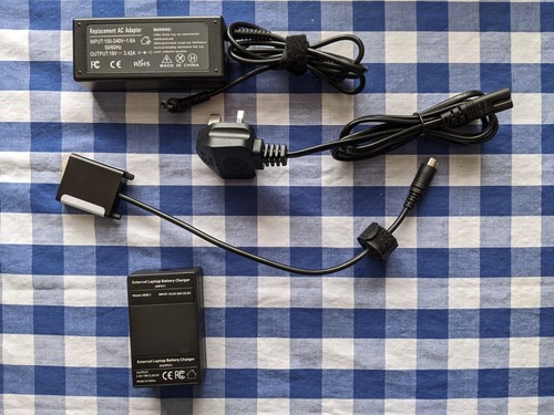 External laptop battery - external,