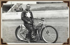 Antique vintage speedway race