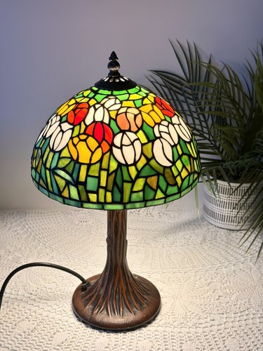 Vintage tiffany style tulip - tiffany,