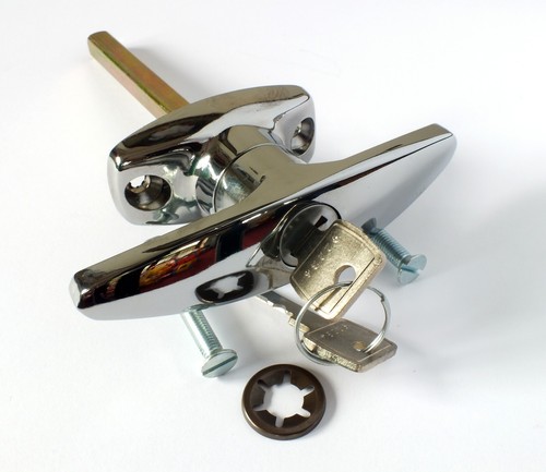 Compton garage door - garage,
